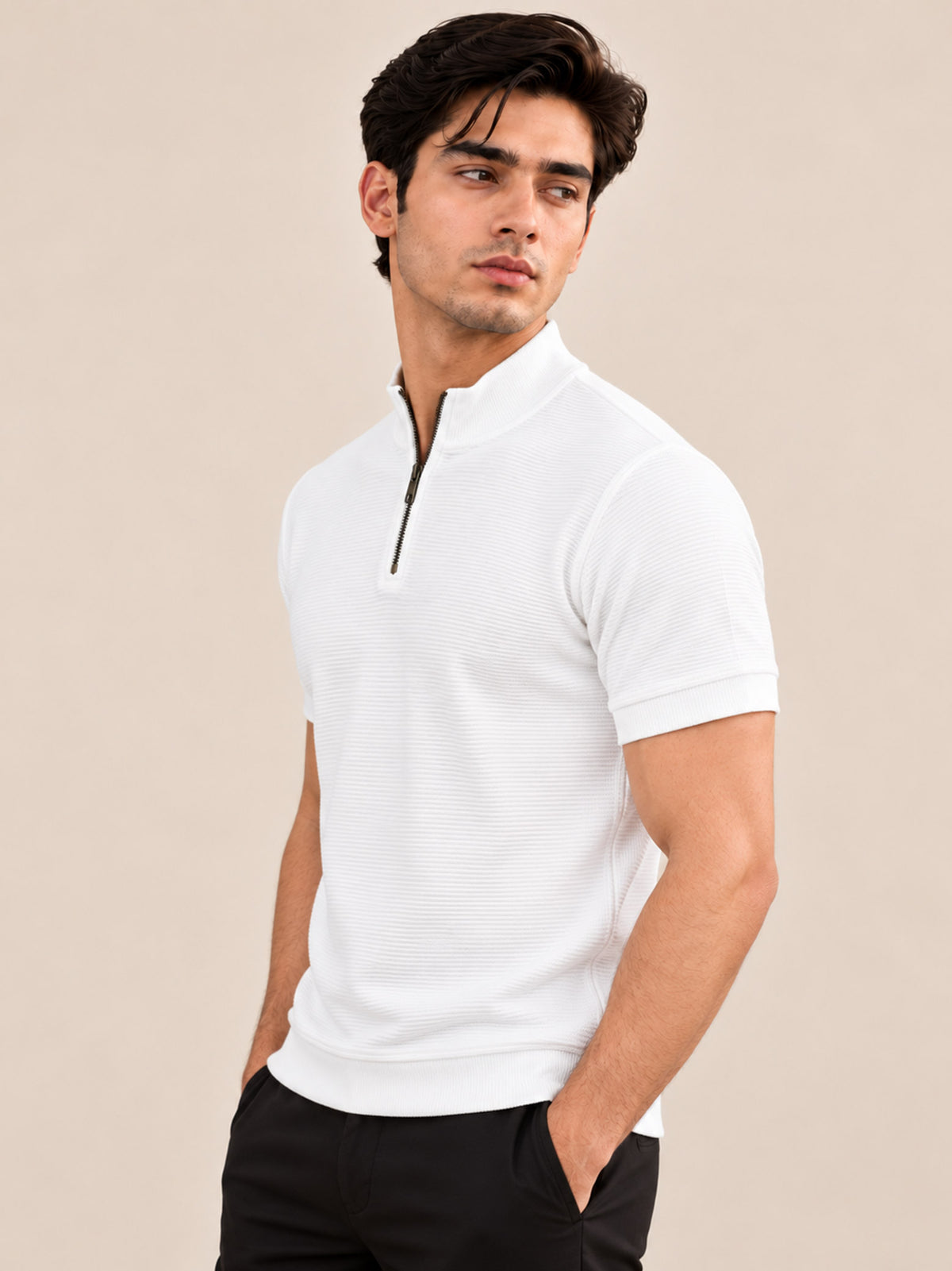 WHITE MOCK-NECK ZIPPER OTTOMAN POLO