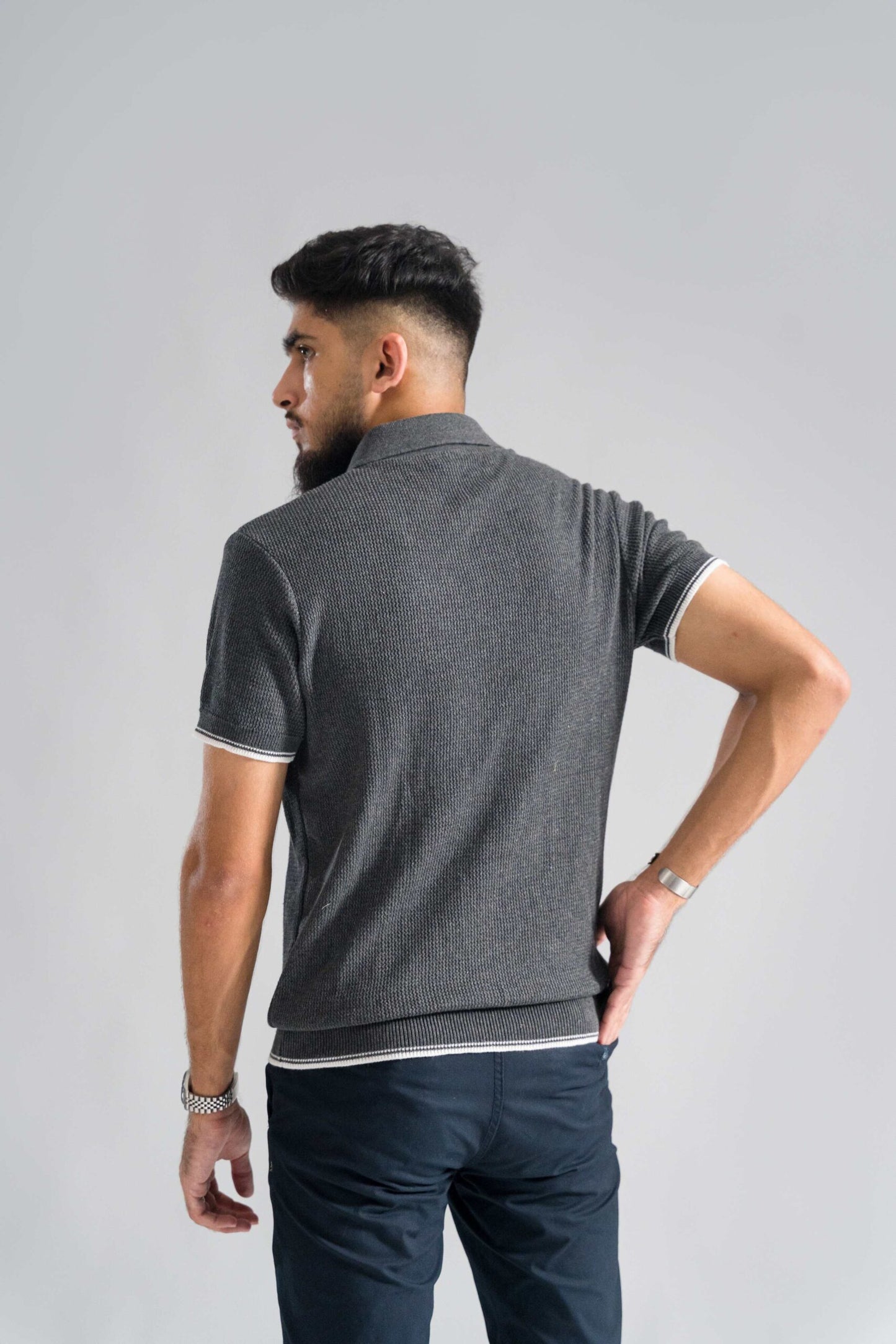 GREY KNITTED POLO