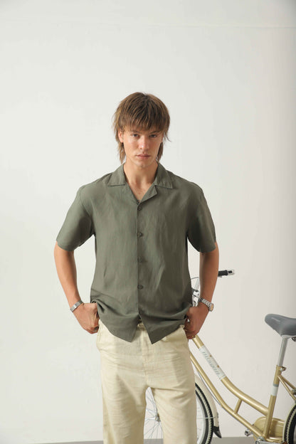 OLIVE LINEN RESORT SHIRT